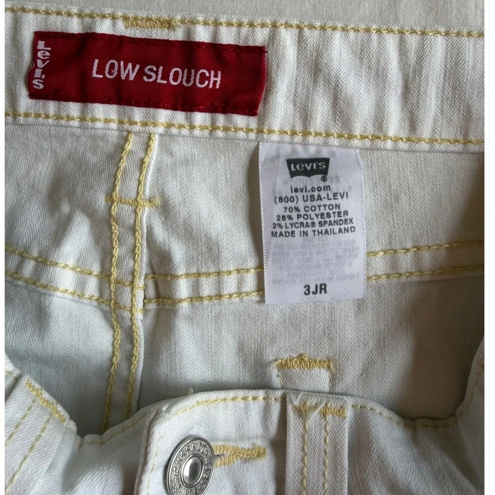 Levis Low Slouch White Denim Mini Skirt Size 3JR Low Rise Yellow Stitching